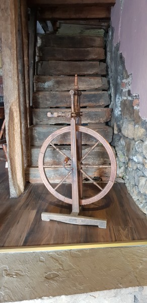 spinning wheel