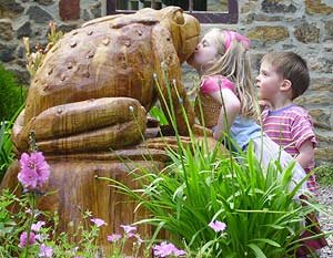 Enjoy Art In The Garden at Crook Hall & Gardens 